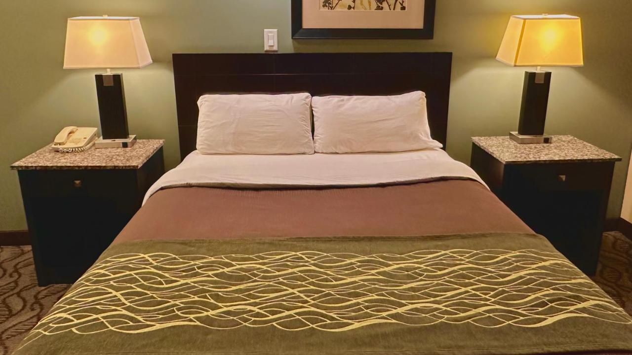 Lacombe Motor Inn Luaran gambar